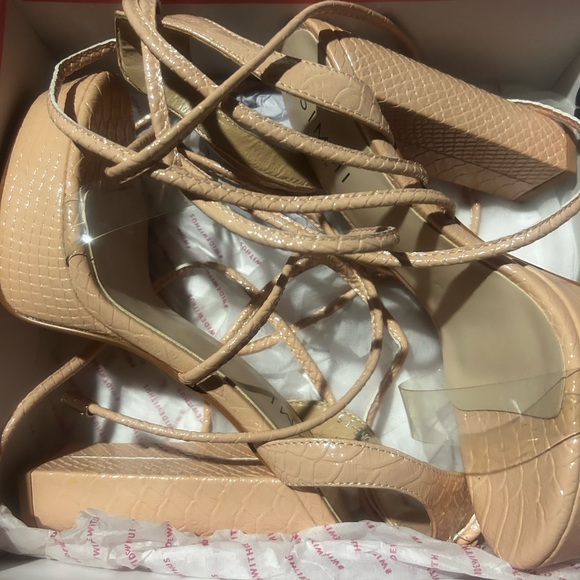 WIDE FIT NUDE PYTHON PRINT PLATFORM LACE UP HEELS - size 7 - Picture 6 of 6